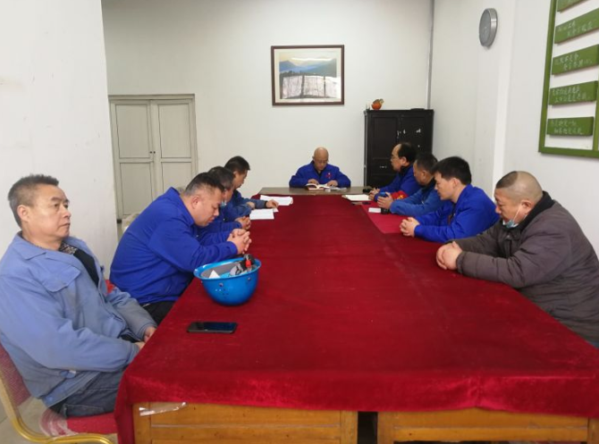 團(tuán)結(jié)一致，奮發(fā)圖強(qiáng)——機(jī)加裝配黨支部組織生活會(huì)